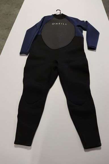 Times 4 - O'Neill 5283IS-B80-2XLS Reactor-2 wet suits