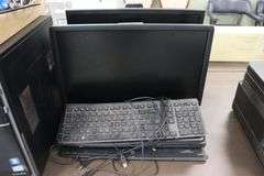 All to go - Dell & HP desktop computers with 4 monitors - unknown current software