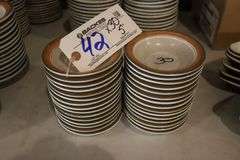Times 30 - World 5" green & brown rimmed bowls