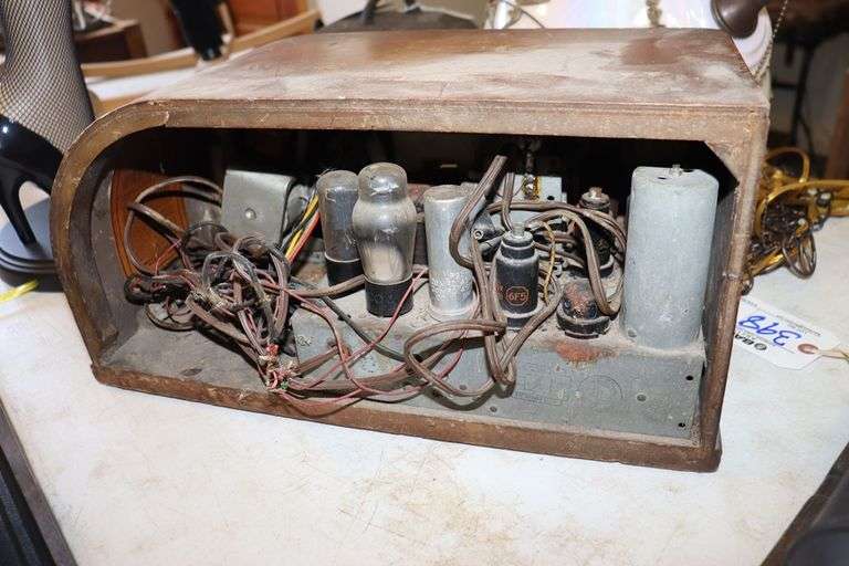 Vintage GE radio