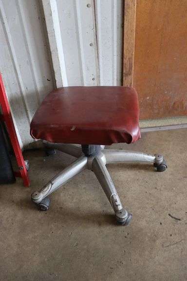 All to go - Creepers & brake stool