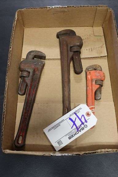 Times 3 - Pipe wrenches - various brands