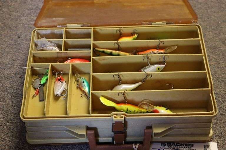 Plano Mega fish tackle box with inventory