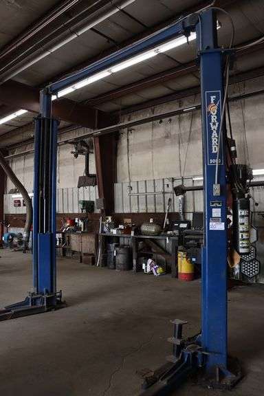 Forward 9000A automotive 2 post hoist - 1 PH - 2 HP - 144" tall