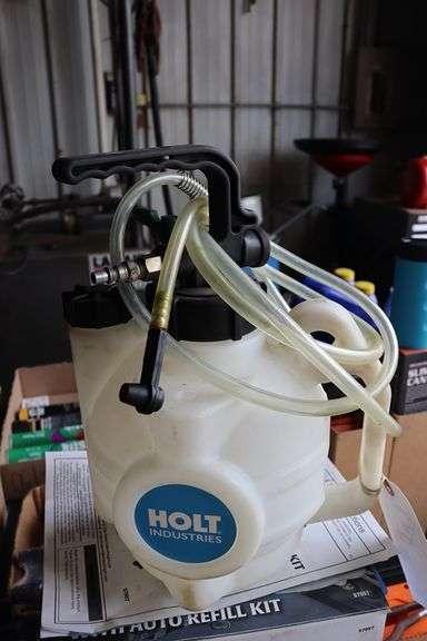 Holt air operated brake bleeder with auto refill kit