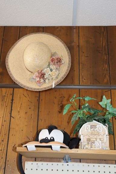 All to go - Hats, toys, & more