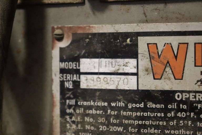 Hobart 2225 gas generator welder, DC amps 200 - 25 volt, Wisconsin size 3-1/4 x 3-1/4 size motor