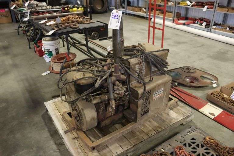 Hobart 2225 gas generator welder, DC amps 200 - 25 volt, Wisconsin size 3-1/4 x 3-1/4 size motor