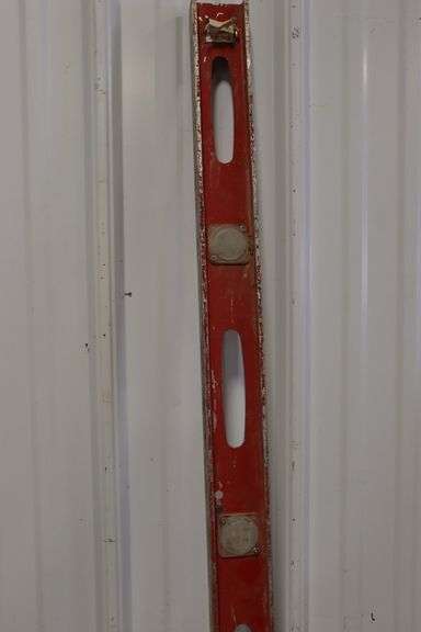 72" aluminum level