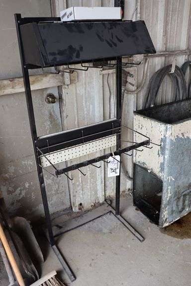 24" portable metal display rack