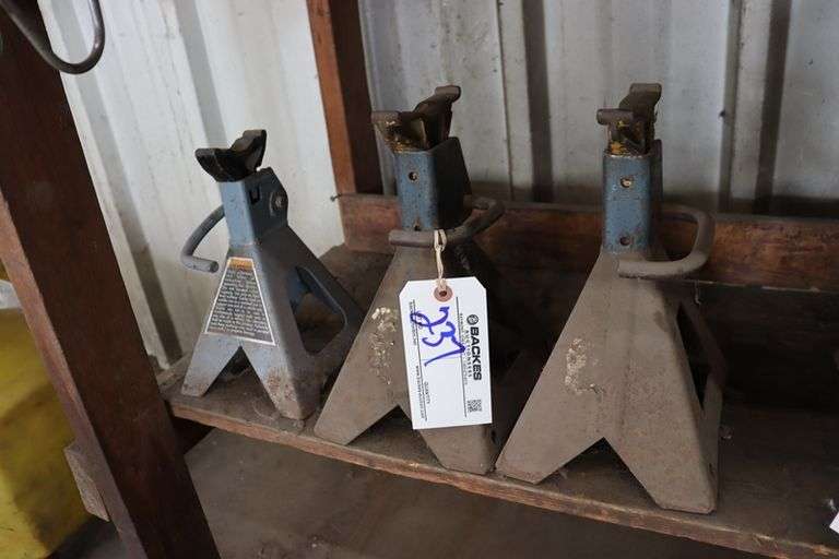 Set of 3 blue jack stands - 2 match - 1 is smaller