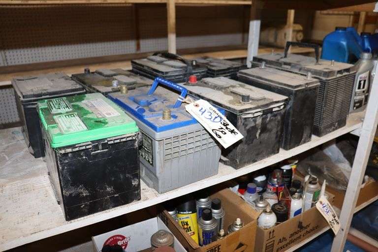 Shelf to go - Assorted used batteries