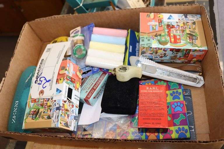 Box flat to go - Sidewalk chalk, business cards, & more
