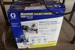 Graco Magnum airless sprayer with hose & gun