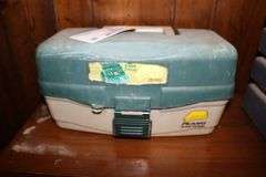 Plano fish tackle box with inventory