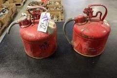 Times 2 - Safety gas cans - 2 gallons