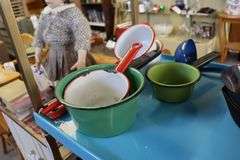 Shelf to go - sifter, skillets, & sauce pans