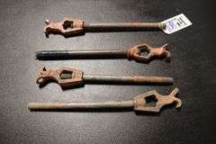 Times 4 - Hydrant wrenches