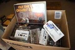 All to go - Assorted cassettes with player