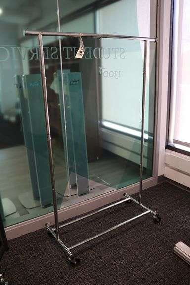 40" portable clothing rack