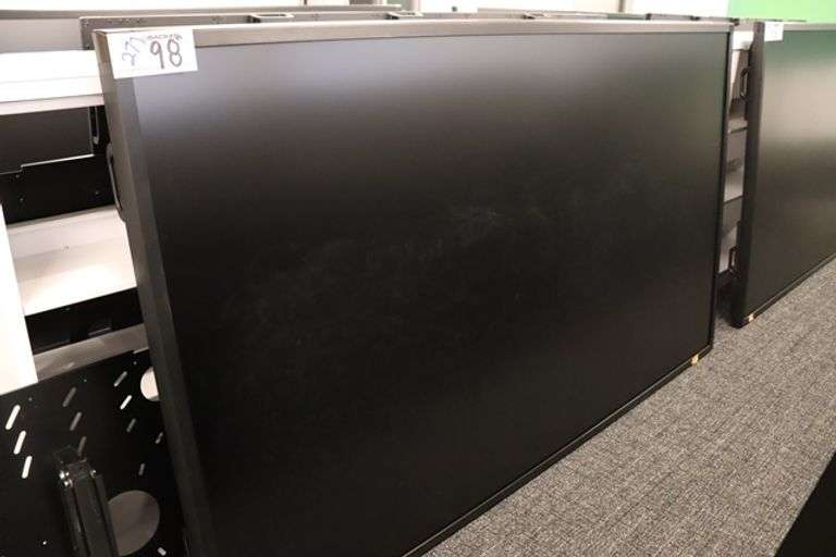 Christie UHD982-P LCD panel monitor with wall mount bracket & remote