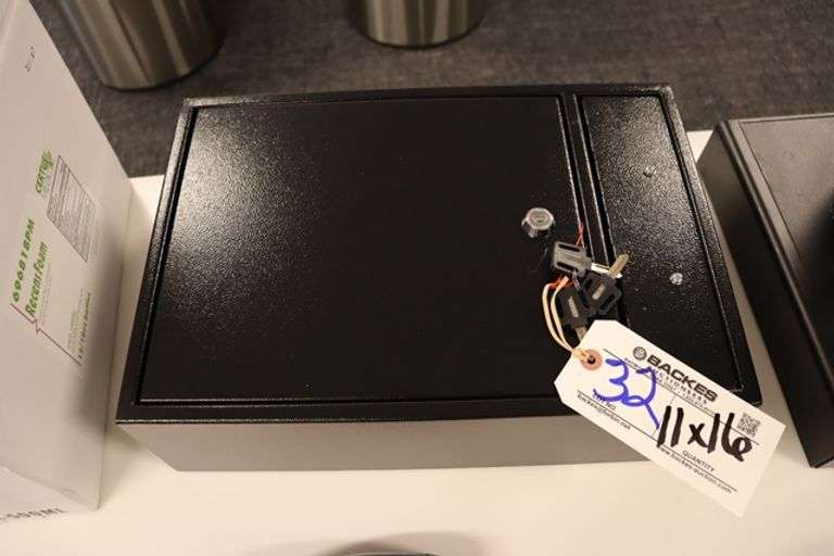 11" x 16" metal wall mount lock box