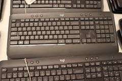 All to go - 10 Logi CPU keyboards
