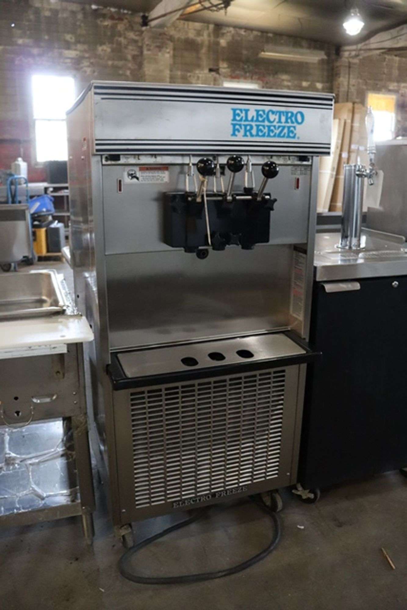 electro freeze ice cream machine price
