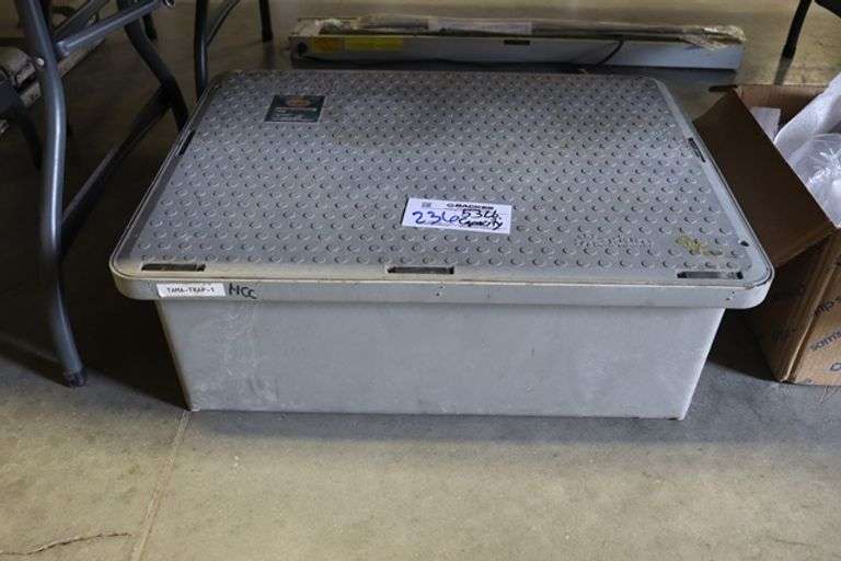 53 lb. Endura poly grease trap Backes Commercial Auctioneers