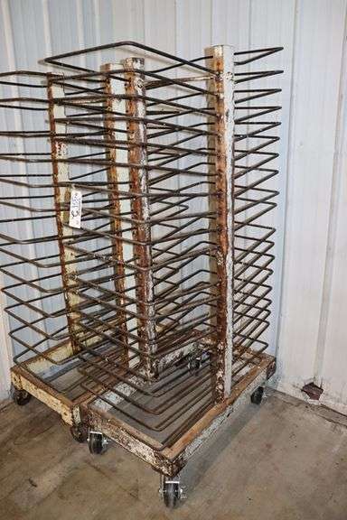Pair to go - Wood & metal bakery spider cooling racks - Backes ...