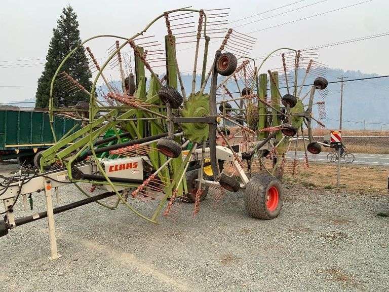 Claas Liner 4000 - Rake - Beekman Auctions Ltd