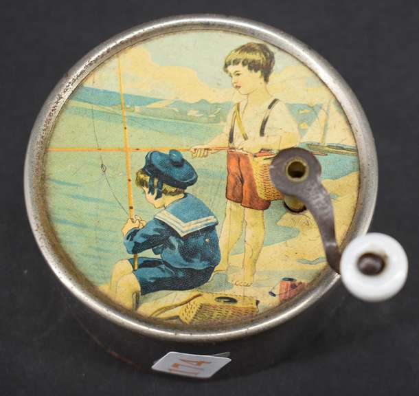 Small Hand Crank Music Box Working BHD Auctions