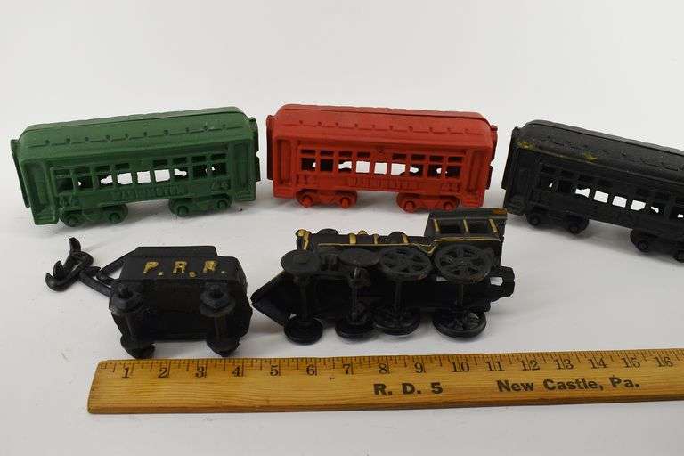 Cast Iron Train Set BHD Auctions