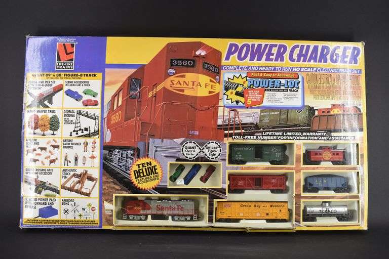 LifeLike Trains Power Charger Ready To Run HO Scale Electric Train Set
