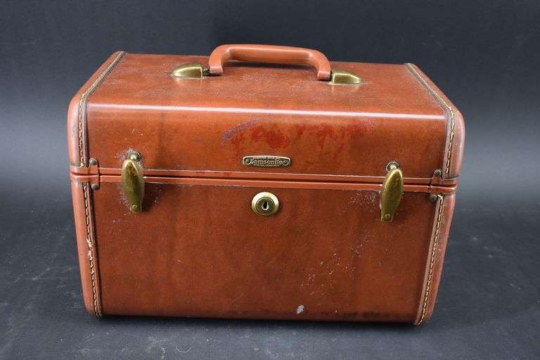 Vintage Samsonite Travel Case BHD Auctions