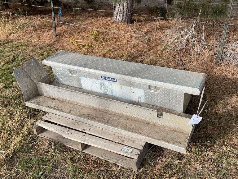 Kobalt Toolbox, Running Boards Booker Auction Company