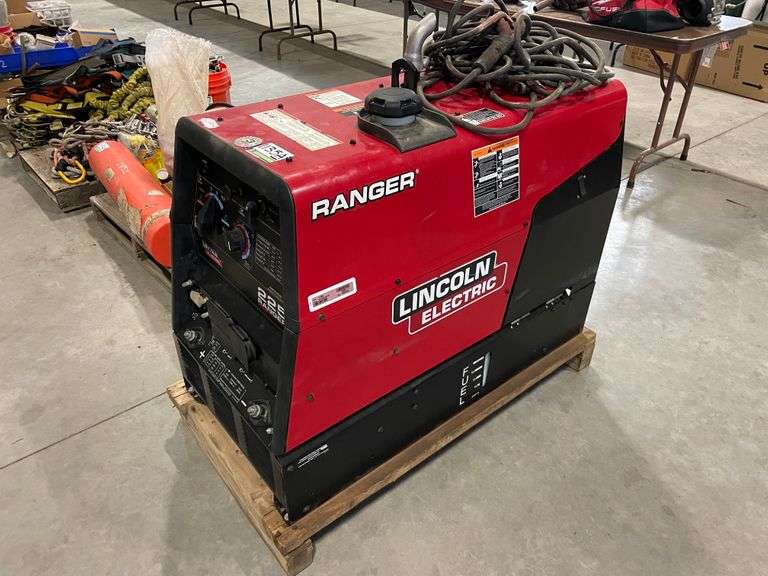 Lincoln Ranger 225 Electric Welder Booker Auction Company