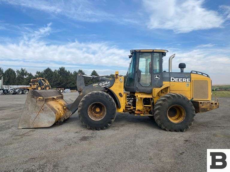 How Much Can A John Deere 624K Loader Lift at Robert Wong blog