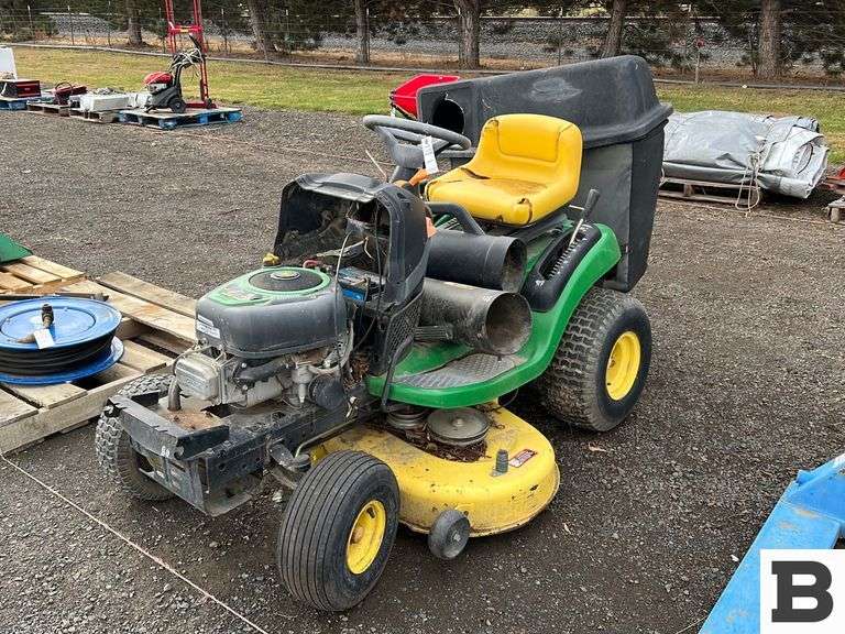 John Deere Riding Lawn Mower Booker Auction Company