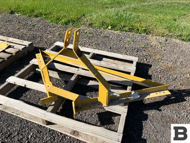 3PT Implement Frame - Booker Auction Company