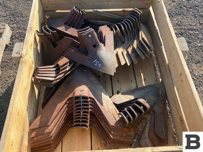 Cultivator Sweeps Booker Auction Company