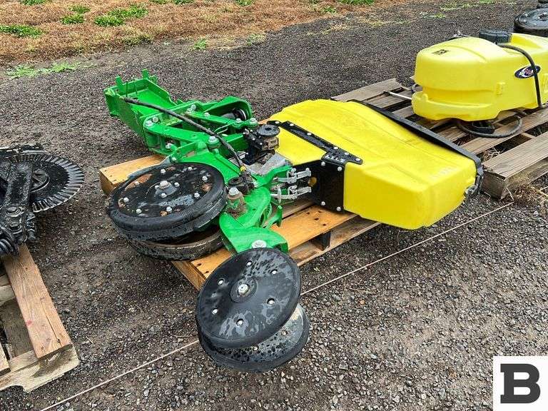 John Deere Planter Units Booker Auction Company