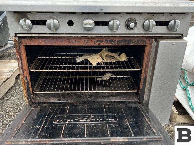 Imperial Commercial 6 Burner Stove/Oven Booker Auction Company