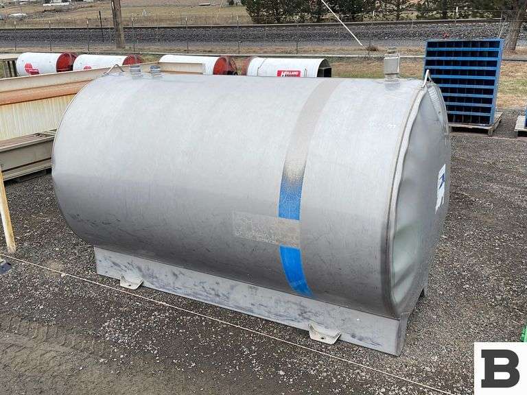 Spokane Metal Products 485 Gallon Stainless Steel Tank Booker Auction