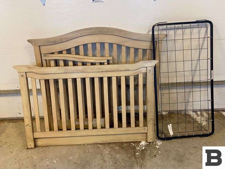 Montana Crib Driftwood 2900DFW Baby Crib Booker Auction Company