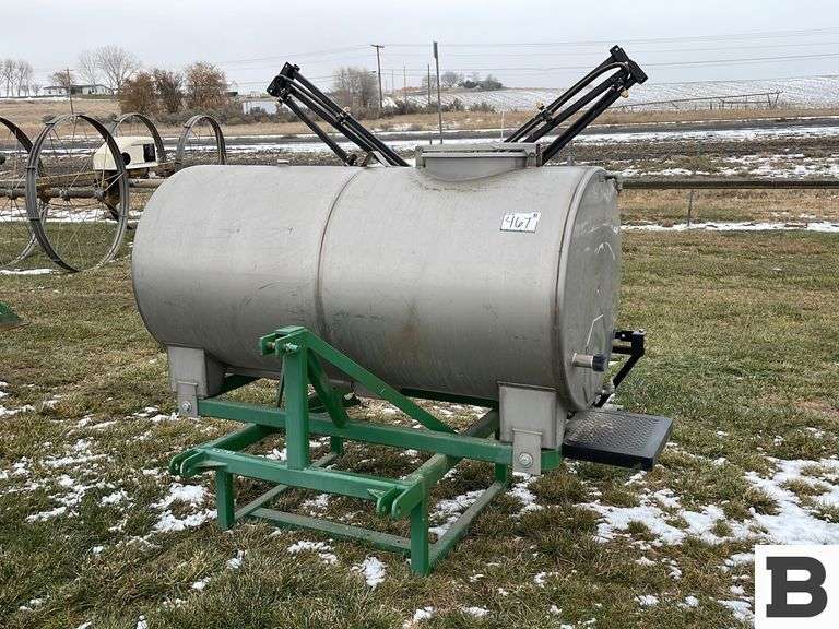300 Gallon Stainless Steel Sprayer Booker Auction Company