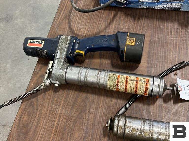 Lincoln Electric Grease Guns Booker Auction Company