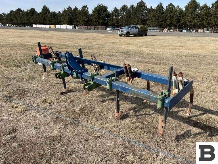 3PT Cultivator - Booker Auction Company