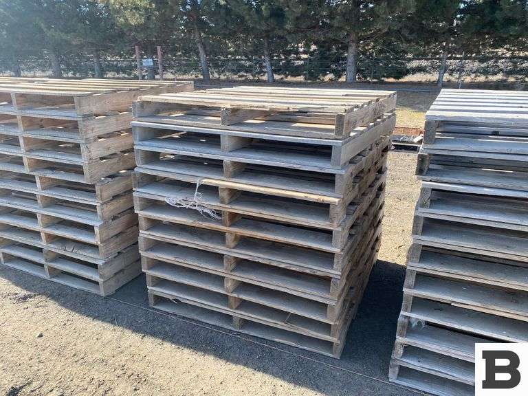 Pallets Booker Auction Company
