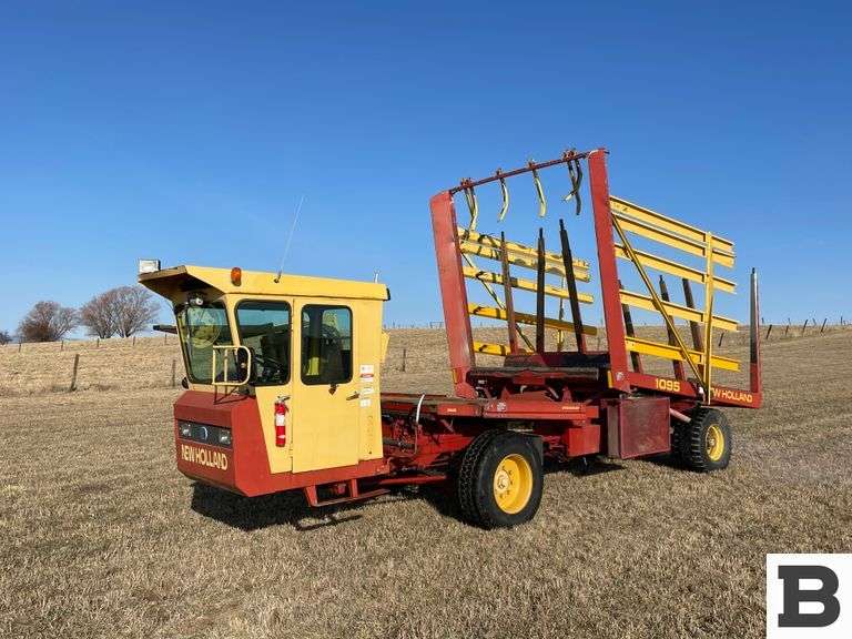 New Holland 1095 Harrowbed Booker Auction Company